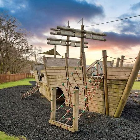 Apple Tree Lodge Hot Tub 3 Bedroom 2 Bars Morpeth Exteriör bild