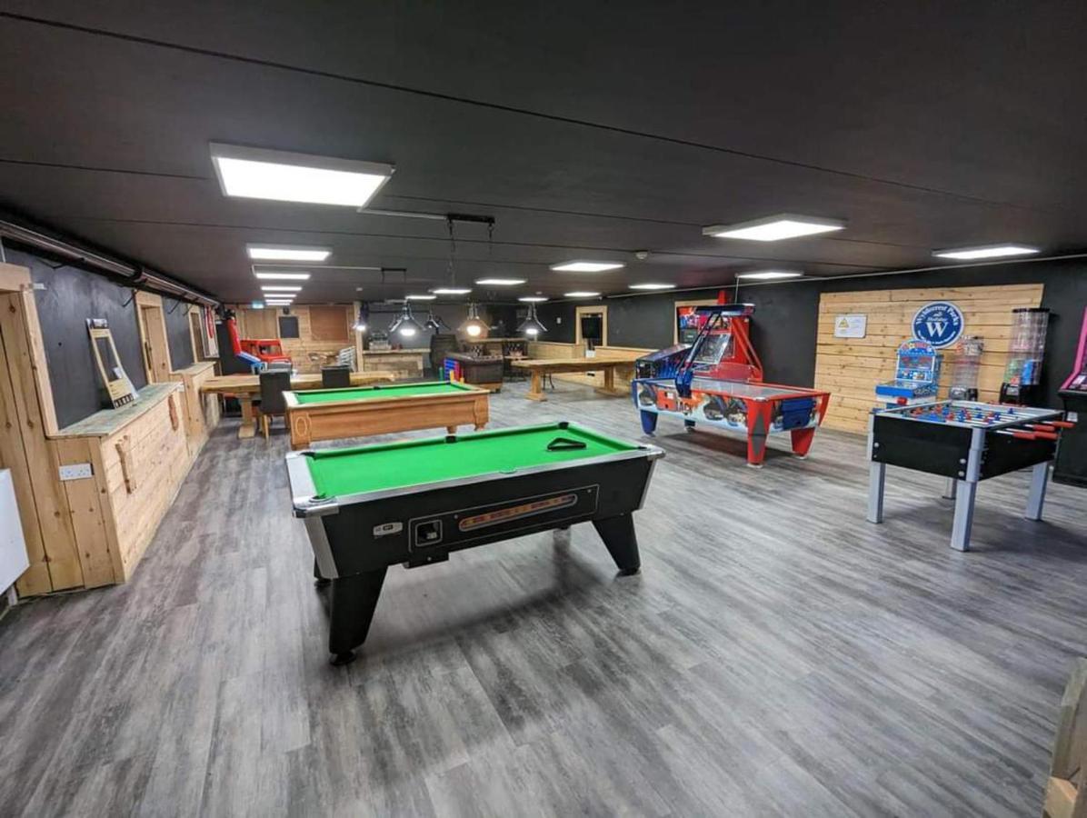 Apple Tree Lodge Hot Tub 3 Bedroom 2 Bars Morpeth Exteriör bild