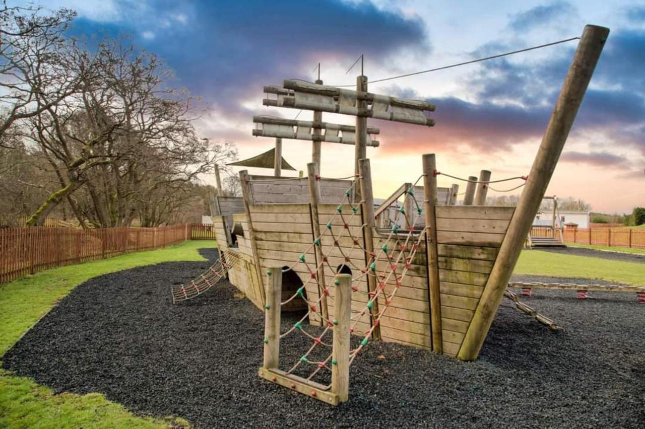 Apple Tree Lodge Hot Tub 3 Bedroom 2 Bars Morpeth Exteriör bild
